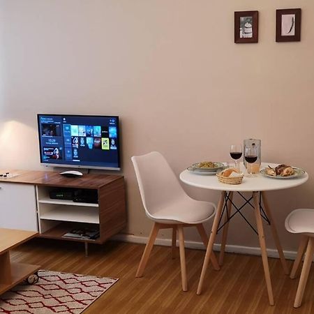 2 Ambientes En Almagro En Av Corrientes Para 2 Personas Apartman Buenos Aires Kültér fotó