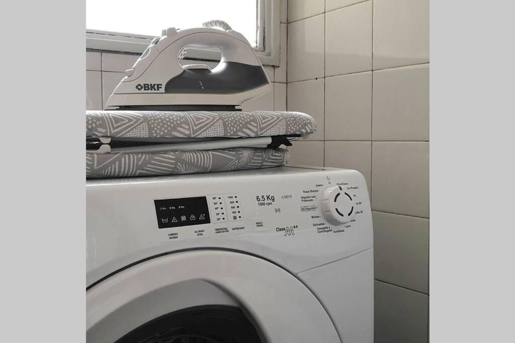 2 Ambientes En Almagro En Av Corrientes Para 2 Personas Apartman Buenos Aires Kültér fotó